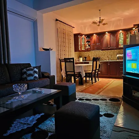 بيت للعطل Iljaz *